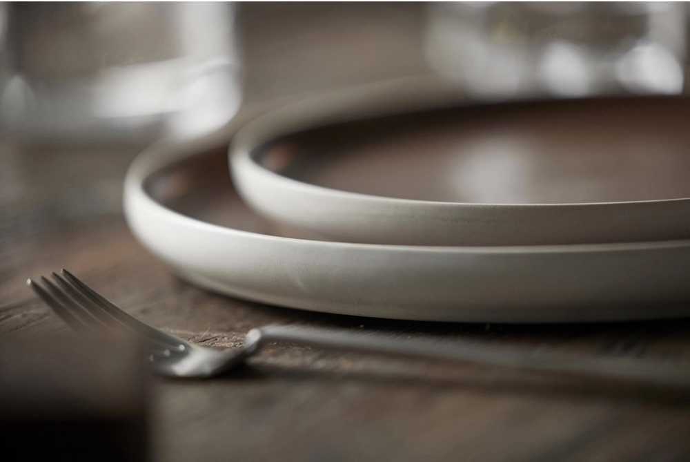 Studio Round Kameninový dezertní talíř North 21 cm White/Matte Bark