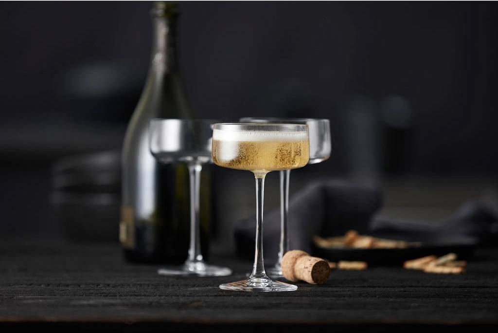 Lyngby Glas Sklenice na šampaňské Zero 26cl (4 ks)