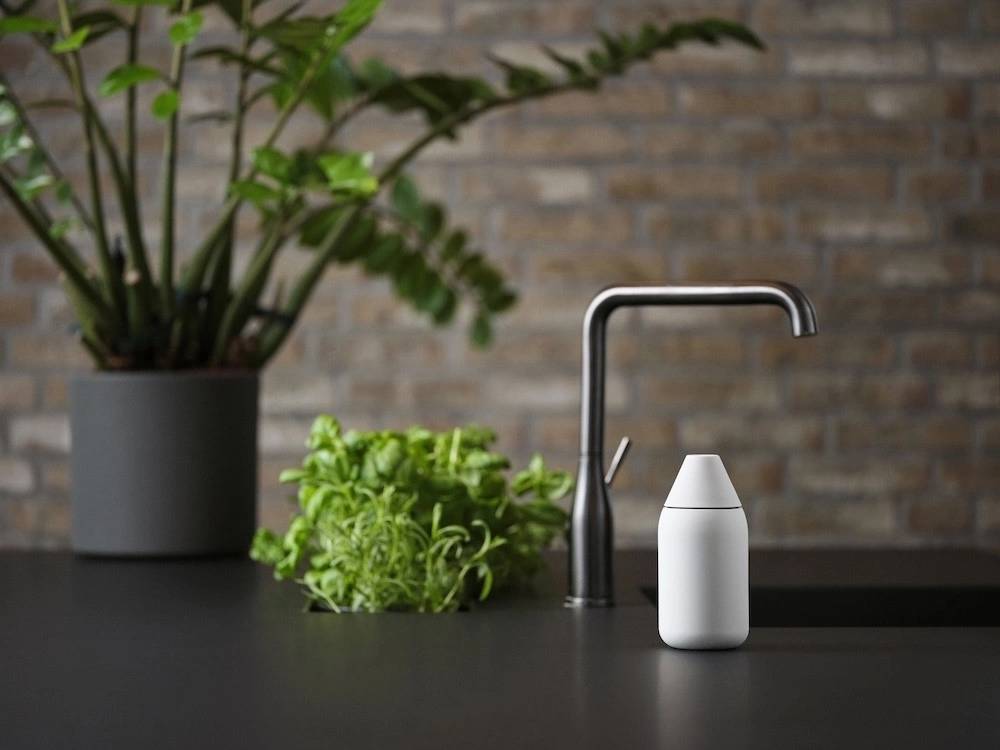 Zone Denmark Kuchyňský dávkovač mýdla Singles Warm Grey