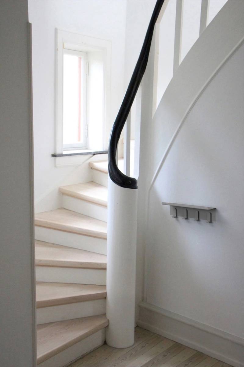 Zone Denmark Kovová police A-Hallway Soft Grey