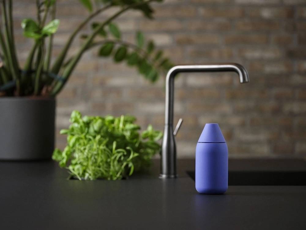 Zone Denmark Kuchyňský dávkovač mýdla Singles Indigo