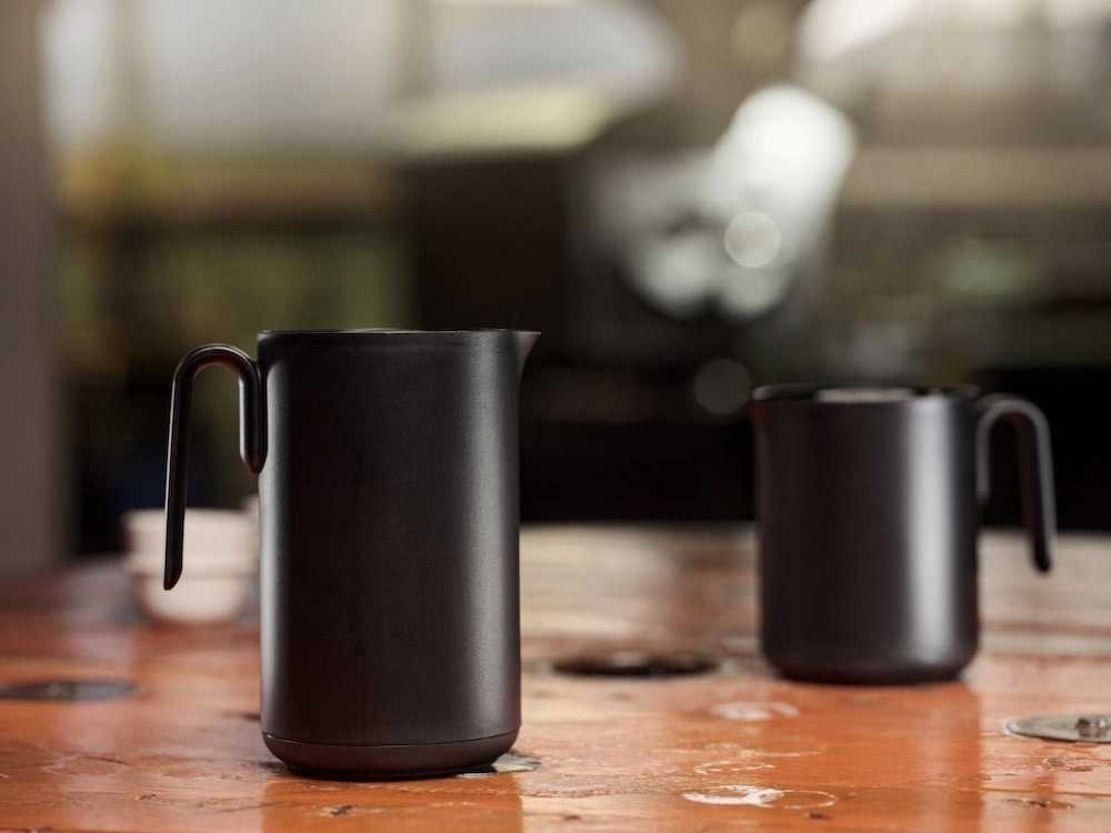 Zone Denmark Termoska 0,6 l Singles Black