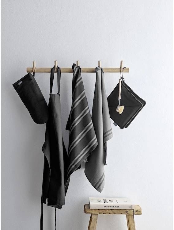 Södahl Kuchyňská zástěra 70x91 cm Soft Black