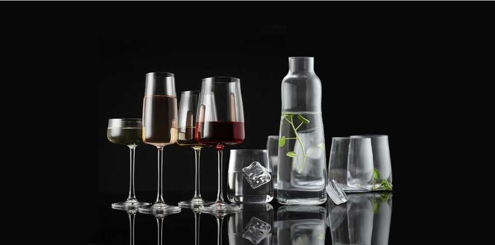 Lyngby Glas Karafa na vodu a 4 sklenice Zero