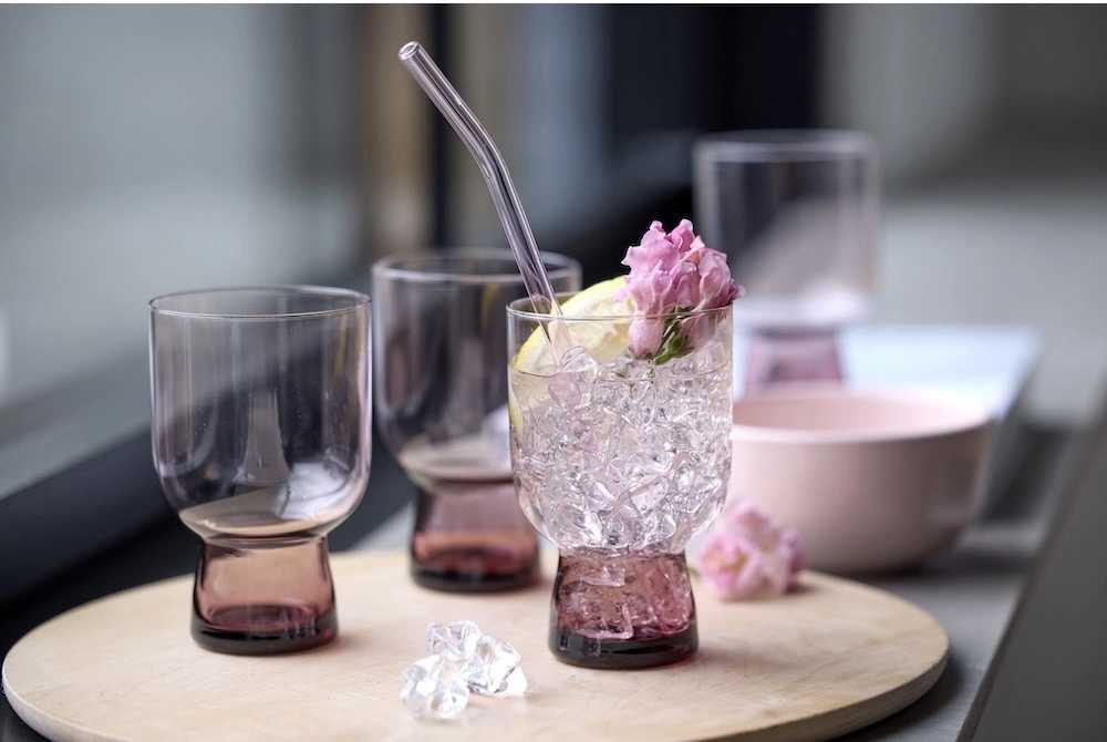Lyngby Glas Sklenice na vodu Sorrento 30 cl (4 ks) Pink