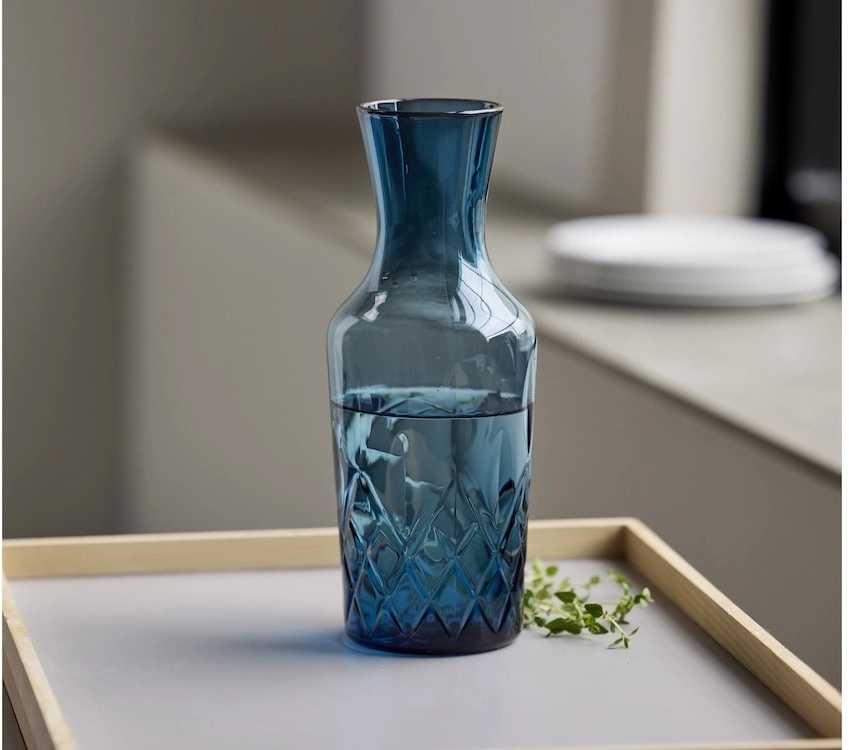 Lyngby Glas Karafa na vodu Sorrento 1l Blue