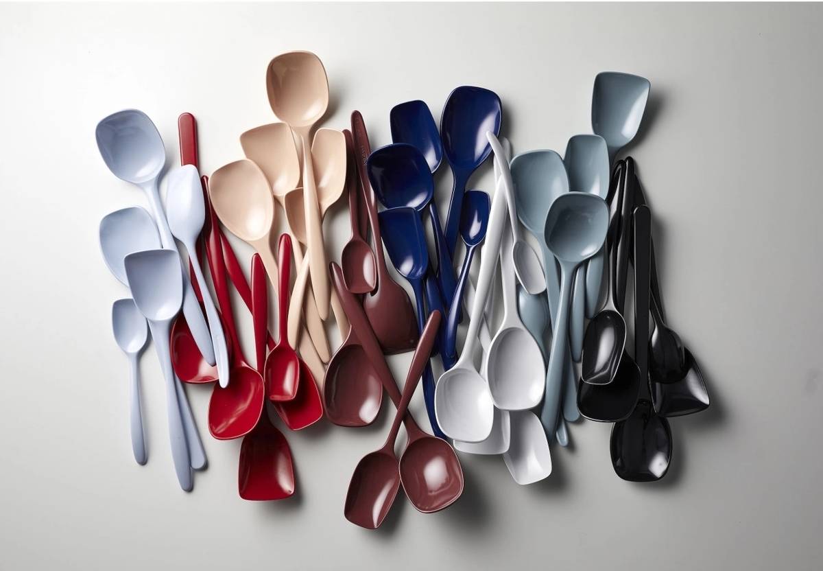 Rosti Kuchyňská lžíce malá Classic Black