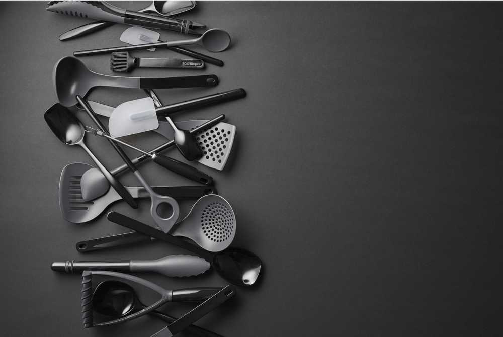 Rosti Kuchyňská lžíce Classic Black