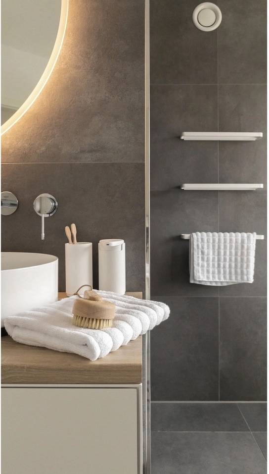 Zone Denmark Koupelný kartáč Inu 18,4 cm