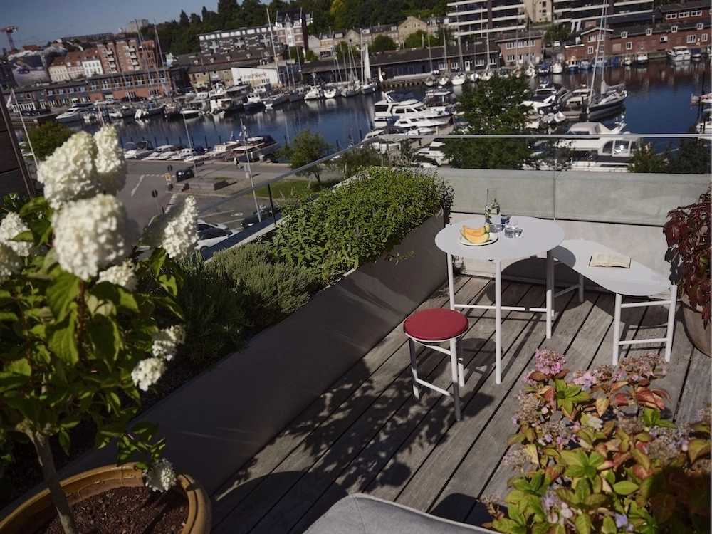 Zone Denmark Podsedák pro židle Disc 33x2,2cm Cherry Red