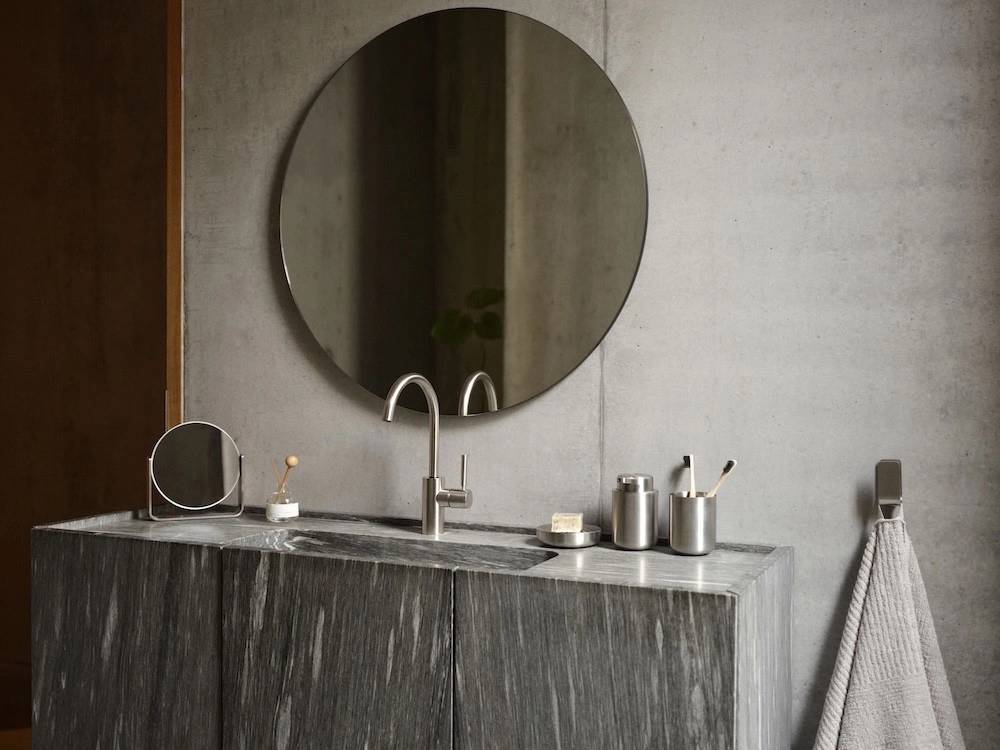 Zone Denmark Kosmetické stolní zrcadlo Ume Steel