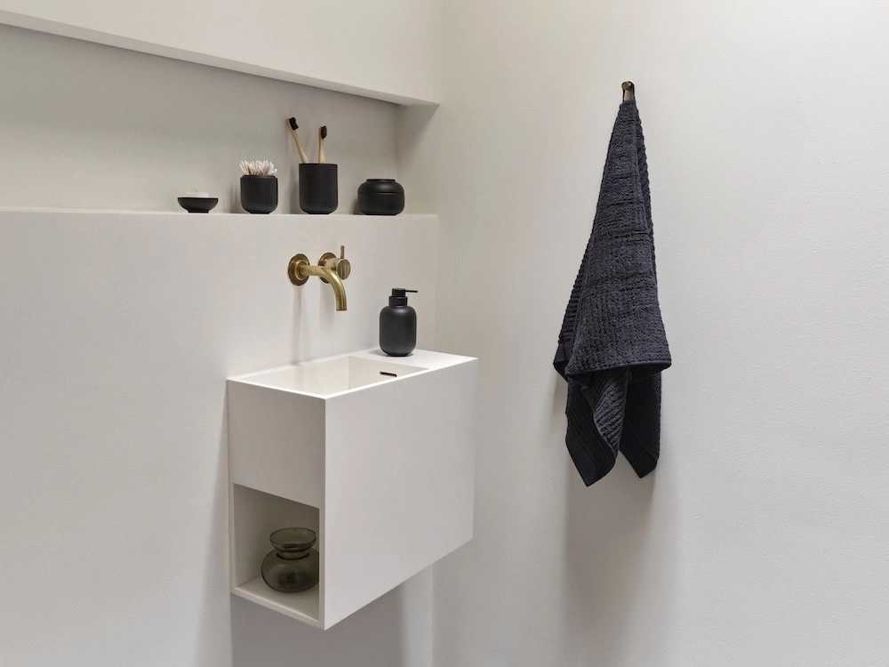 Zone Denmark Kelímek na zubní kartáček Sensu Black