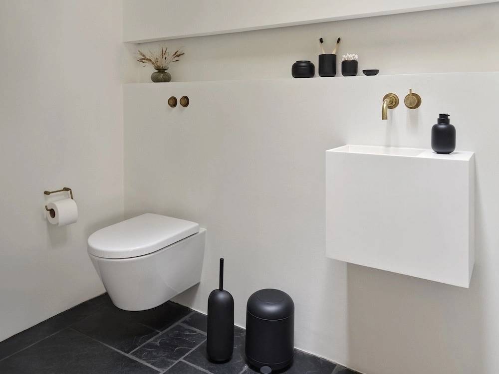 Zone Denmark Kartáč na WC Sensu Black