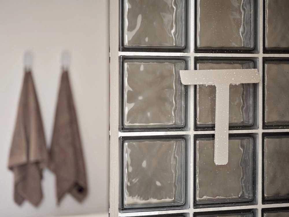 Zone Denmark Koupelnová stěrka se stojánkem Ume Taupe