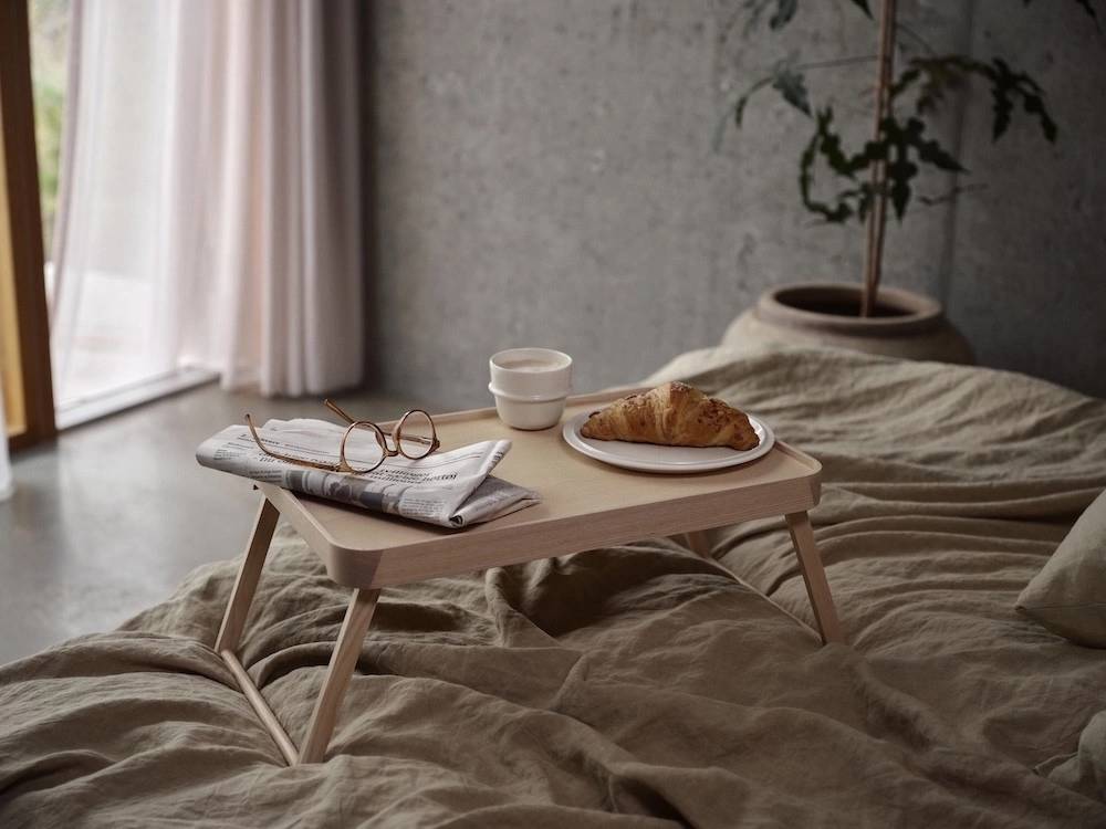 Zone Denmark Rozkládací stolek Inu Ash