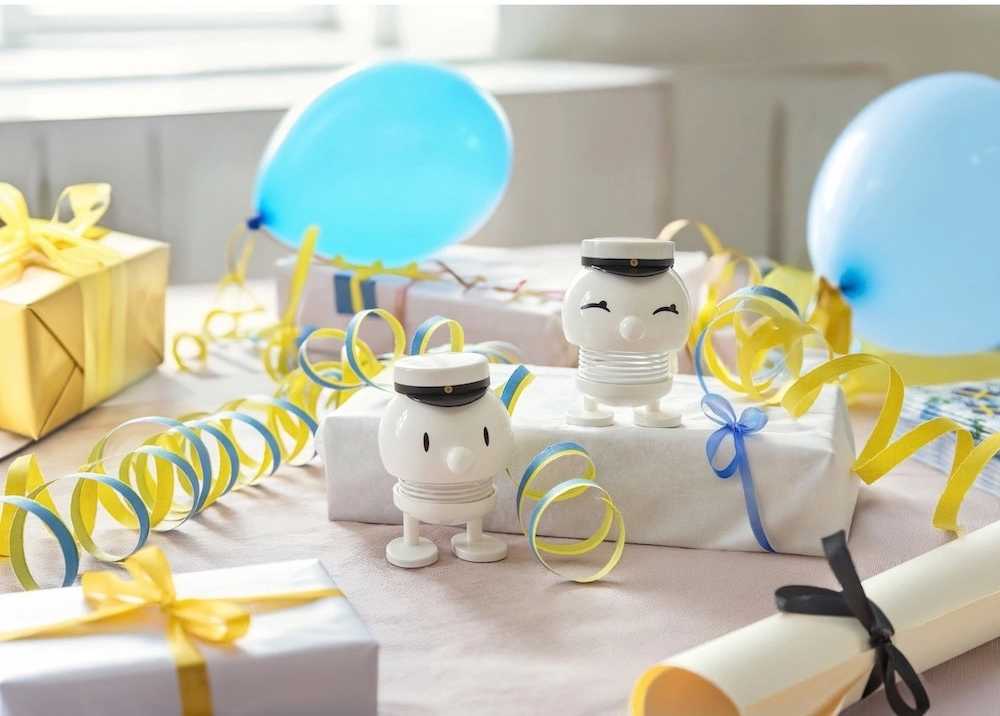 Hoptimist Figurka Hoptimist Švédsky student Bimble S White