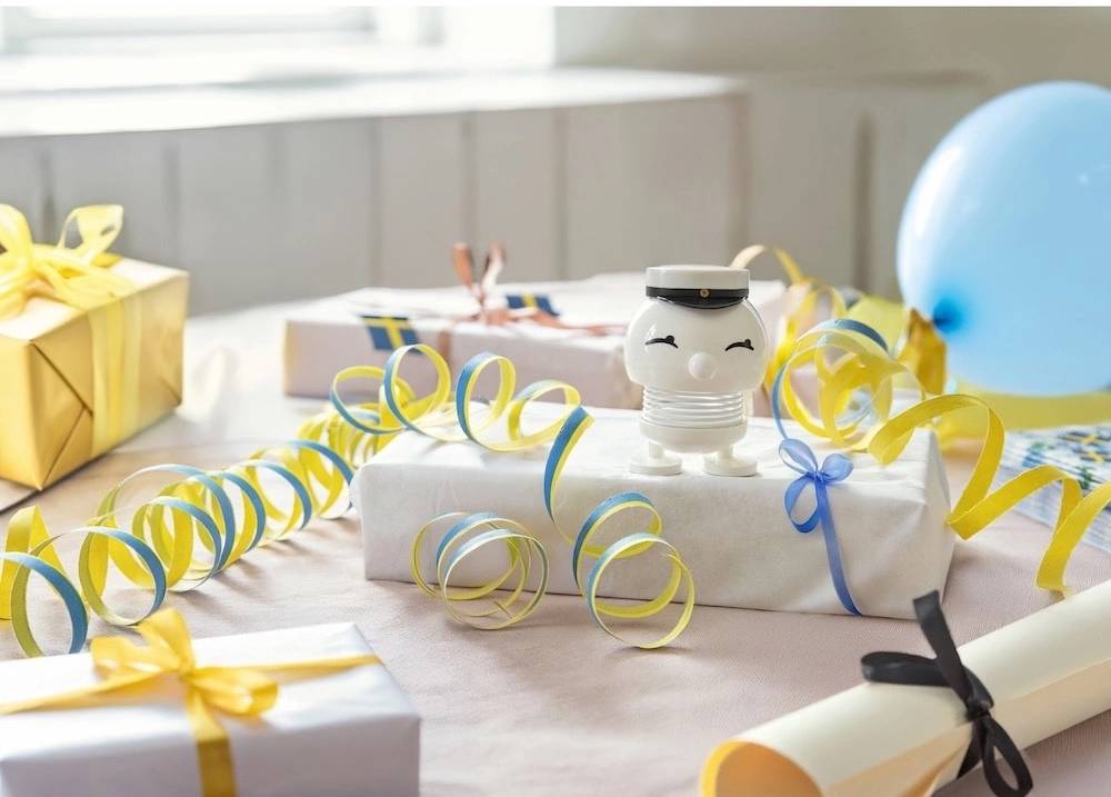 Hoptimist Figurka Hoptimist Švédsky student Bimble S White