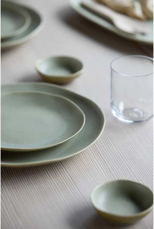 Villa Collection Kameninový mělký talíř Shoku Pure Green 20 cm