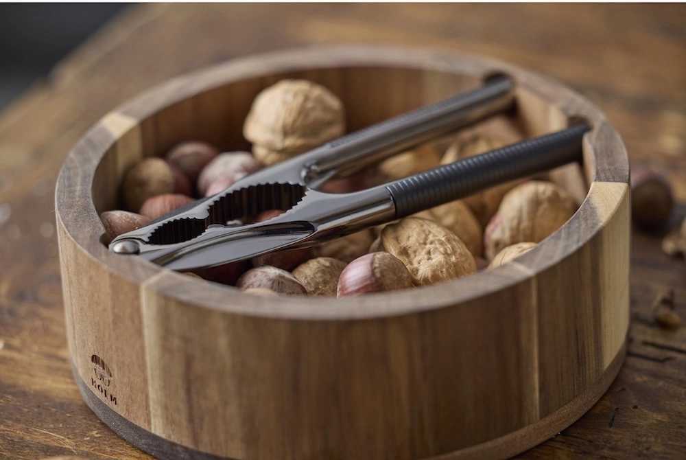 Holm Louskáček na ořechy s ovalní dózou