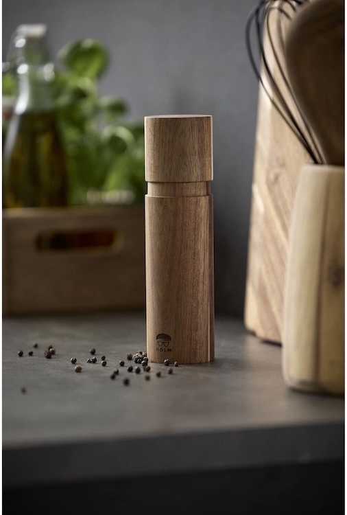Holm Mlýnek na pepř z akáciové dřeva 20,3 cm