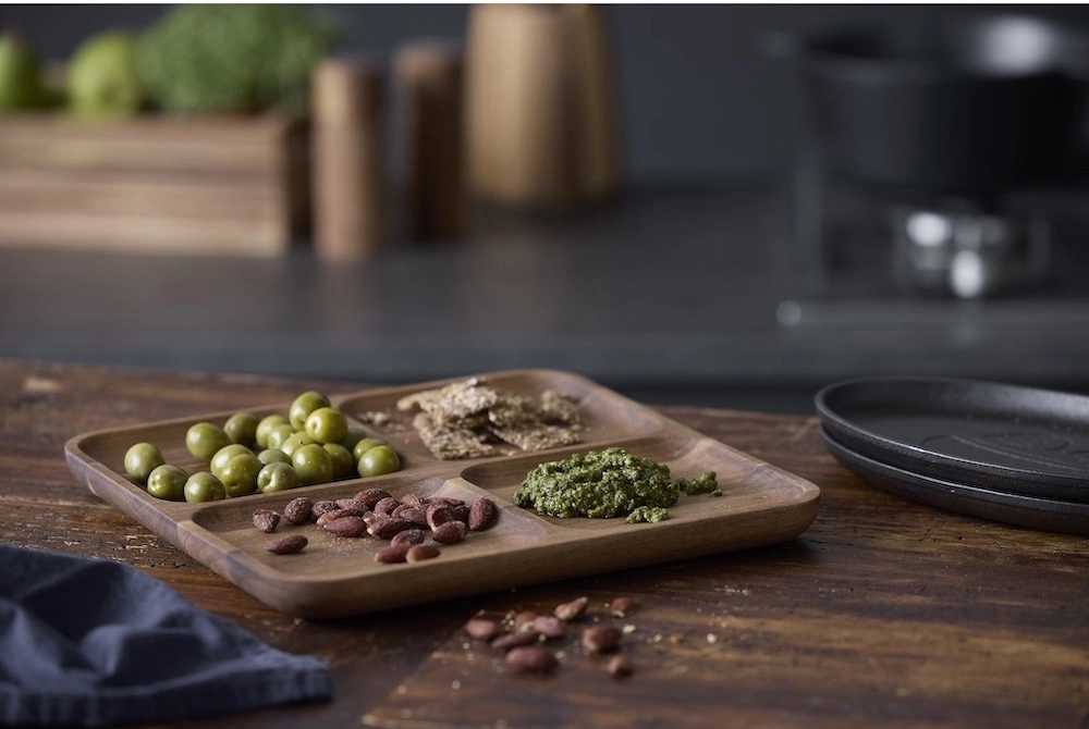 Holm Servírovací tác z akáciového dřeva