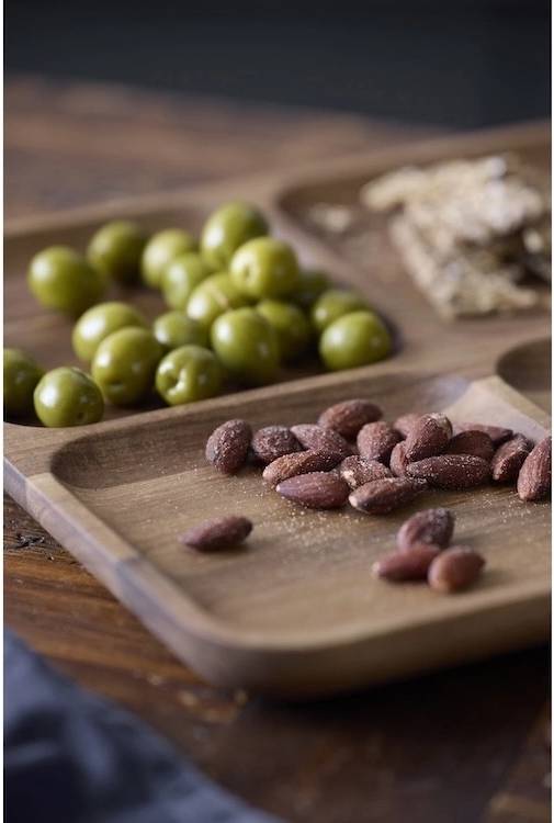 Holm Servírovací tác z akáciového dřeva