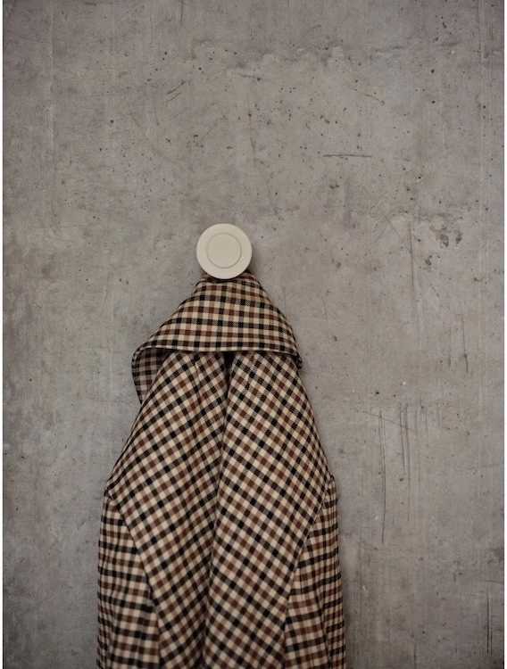 Zone Denmark Háček na zeď Sensu Sand