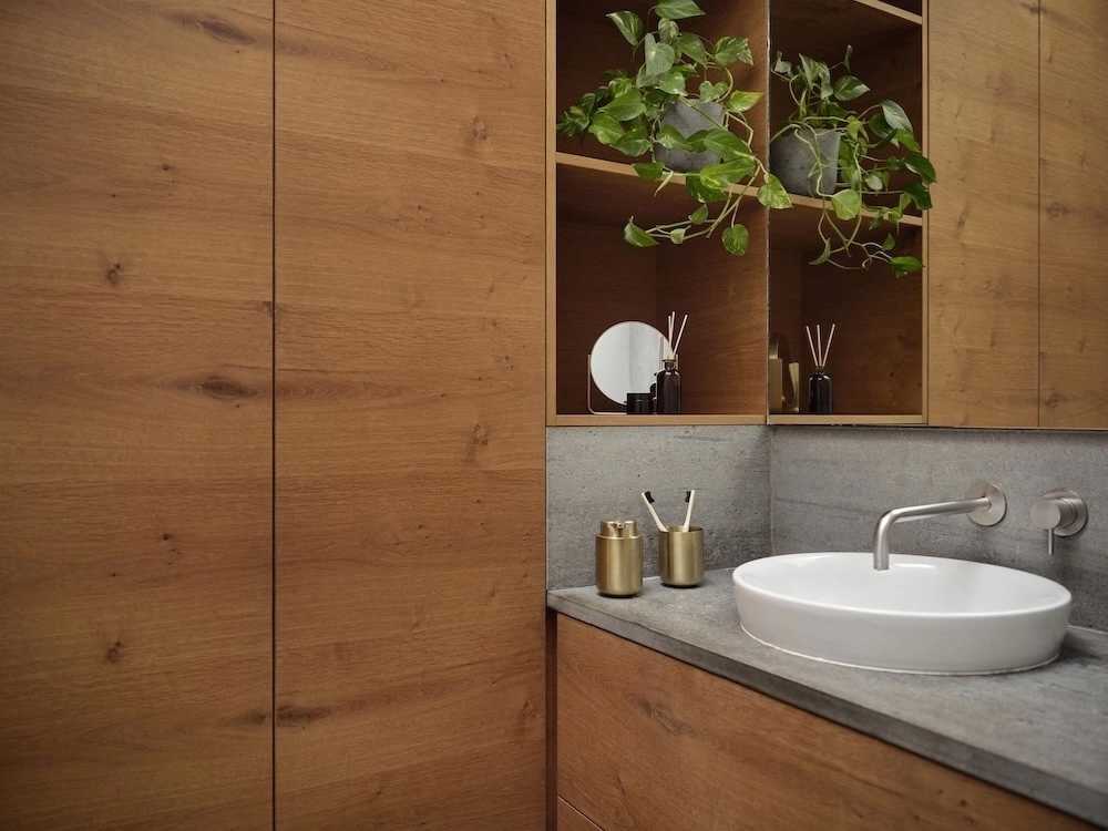 Zone Denmark Kosmetické stolní zrcadlo Ume Brass