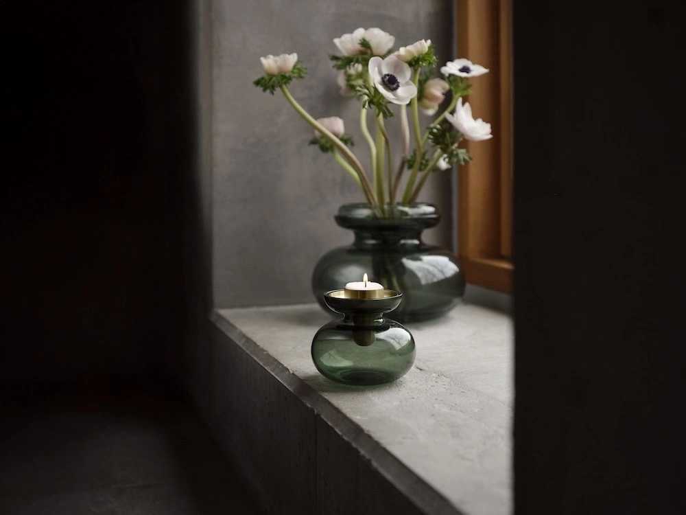 Zone Denmark Skleněná váza/Svícen Inu Smoked Grey/Steel 