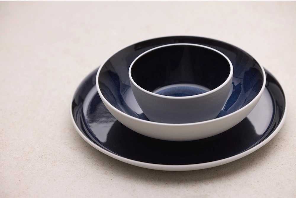 Bitz Kameninový mělký talíř 27 cm White/Dark Blue