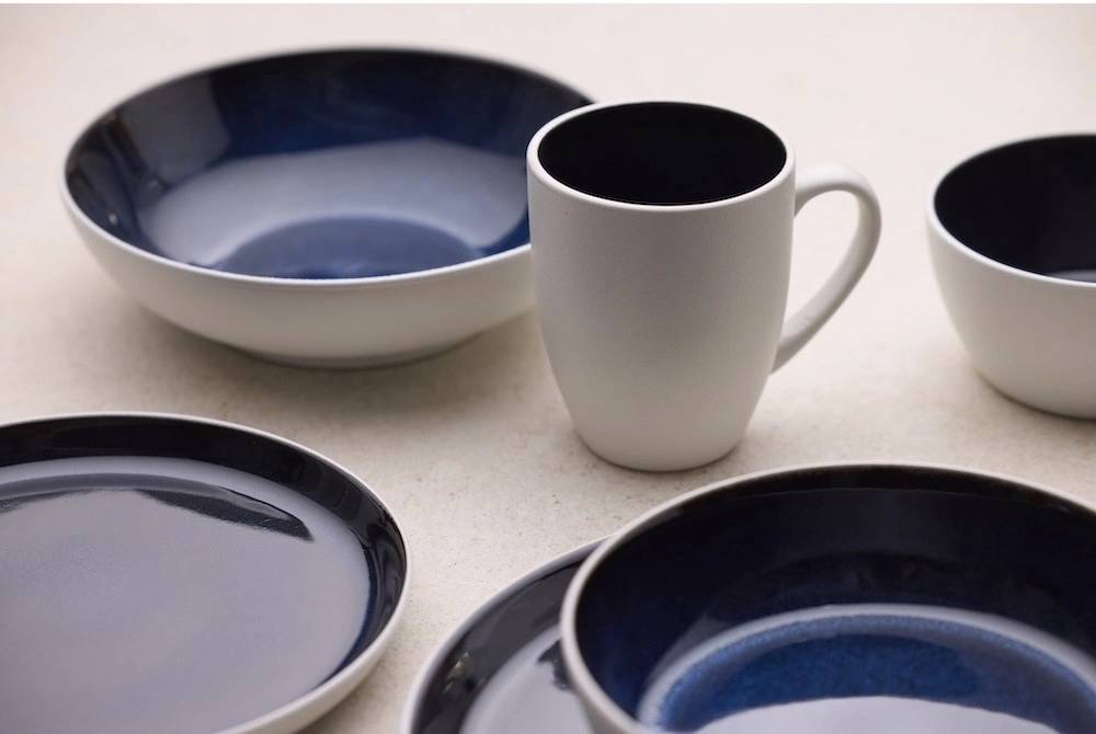 Bitz Kameninový hrnek s ouškem 30 cl White/Dark Blue