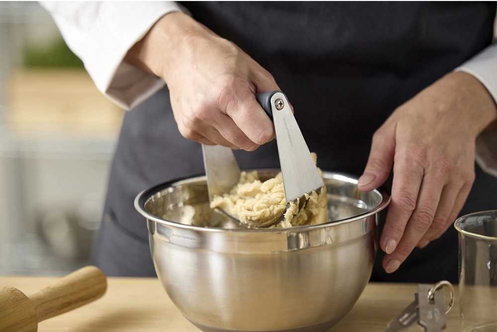 Blomsterbergs Kuchyňská mísa se silikonovou podložkou 3l