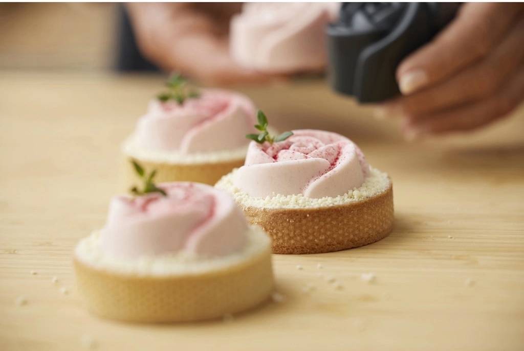 Blomsterbergs Nerezový prsten na tartaletky 8cm