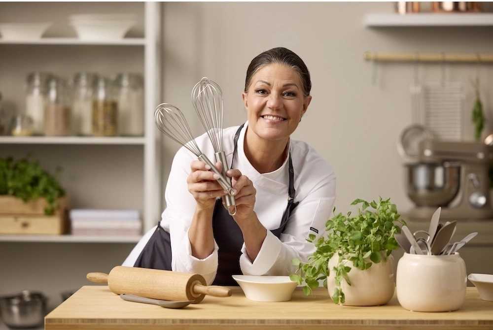 Blomsterbergs Kovová metlička 27 cm 