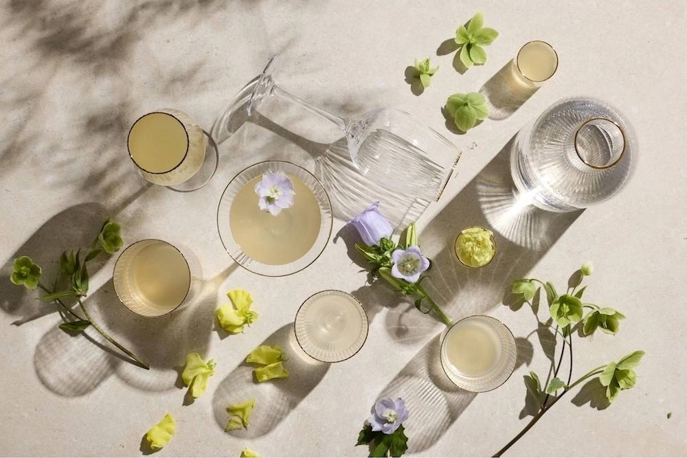 Lyngby Glas Sklenice na martini Palermo Gold 25 cl (4 ks)