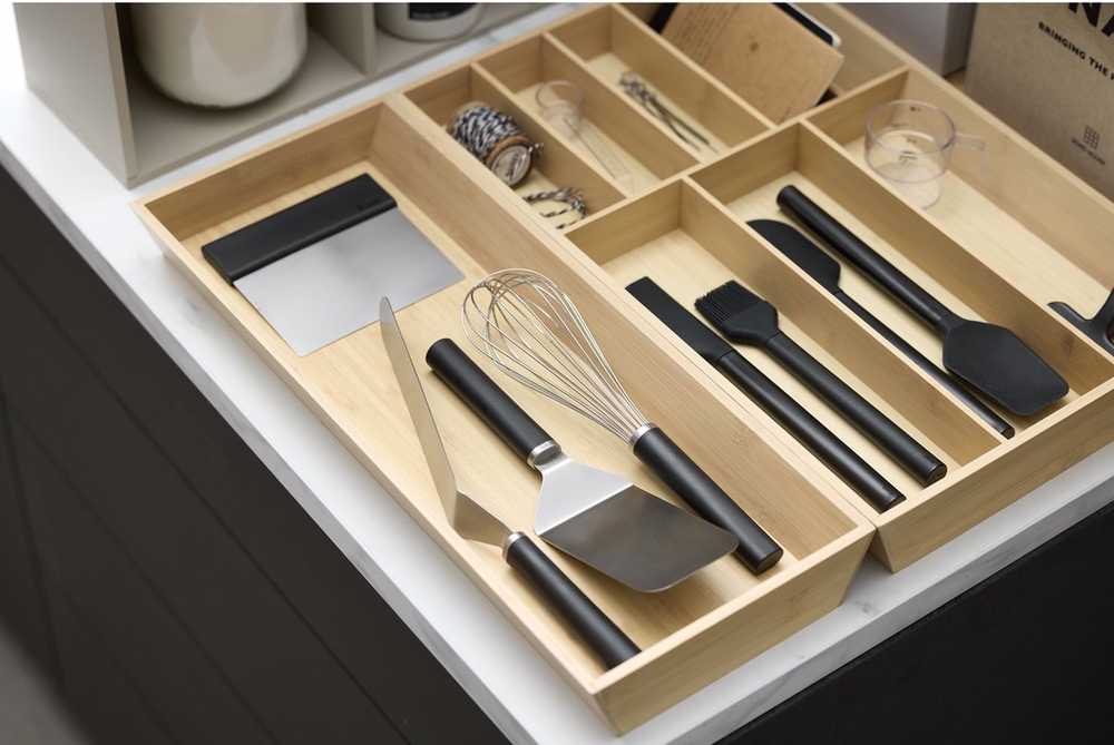 Rosti Metlička Emma Black