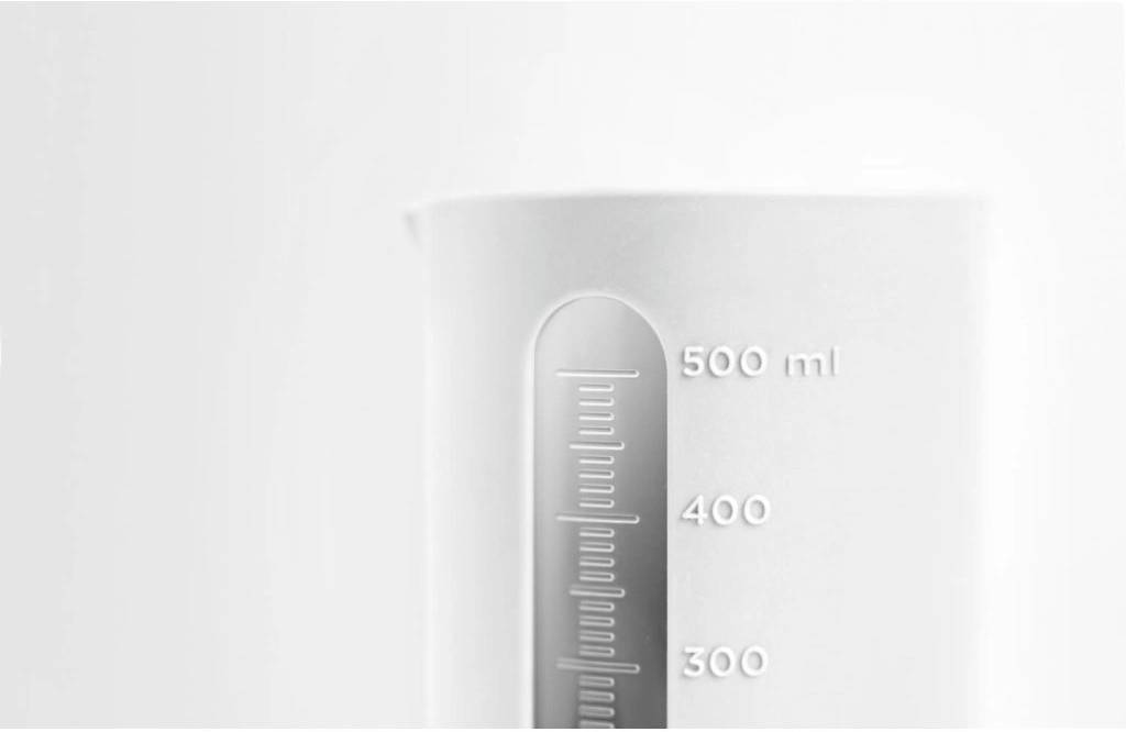 BlimPlus Odměrka Qb Arctic White 500 ml