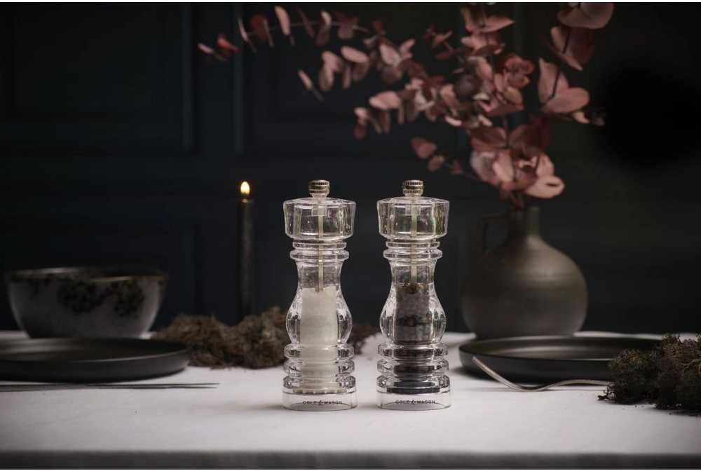 Cole & Mason Mlýnek na sůl London Acrylic Precision+ 18 cm