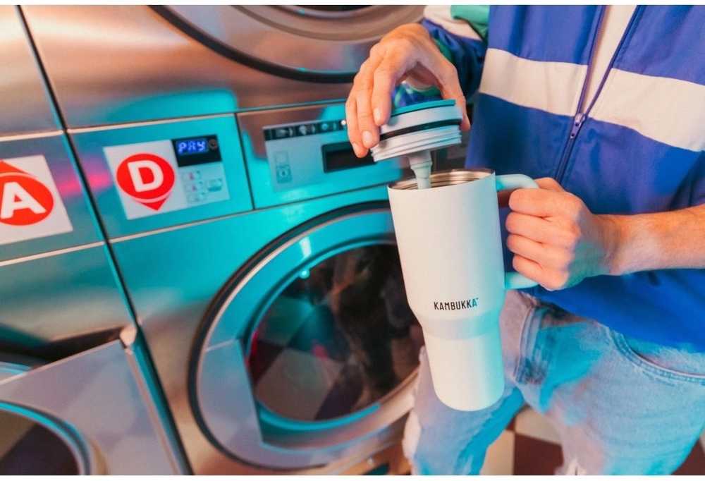 Kambukka Termohrnek Rio Tumbler 950 ml Frosty Coconut