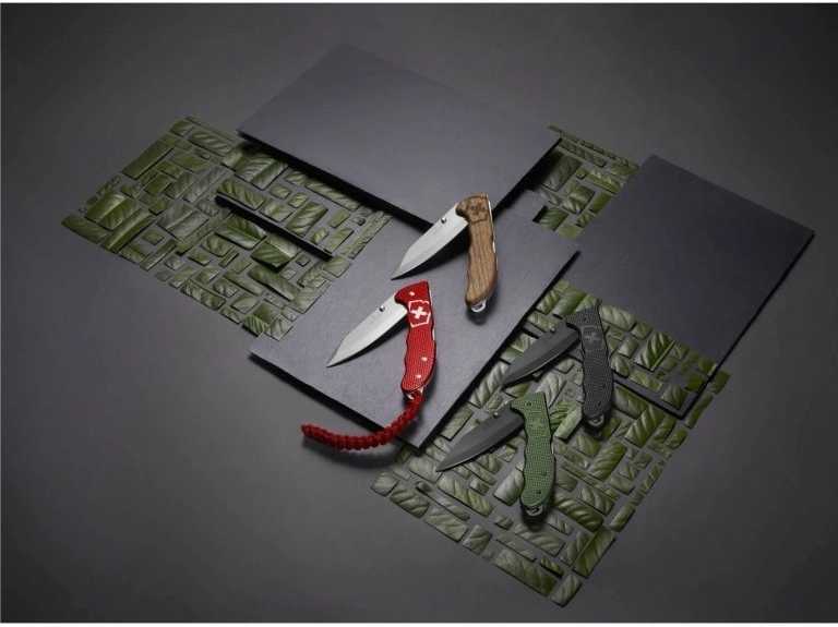 Victorinox Kapesní nůž Evoke BSH Alox Olive Green