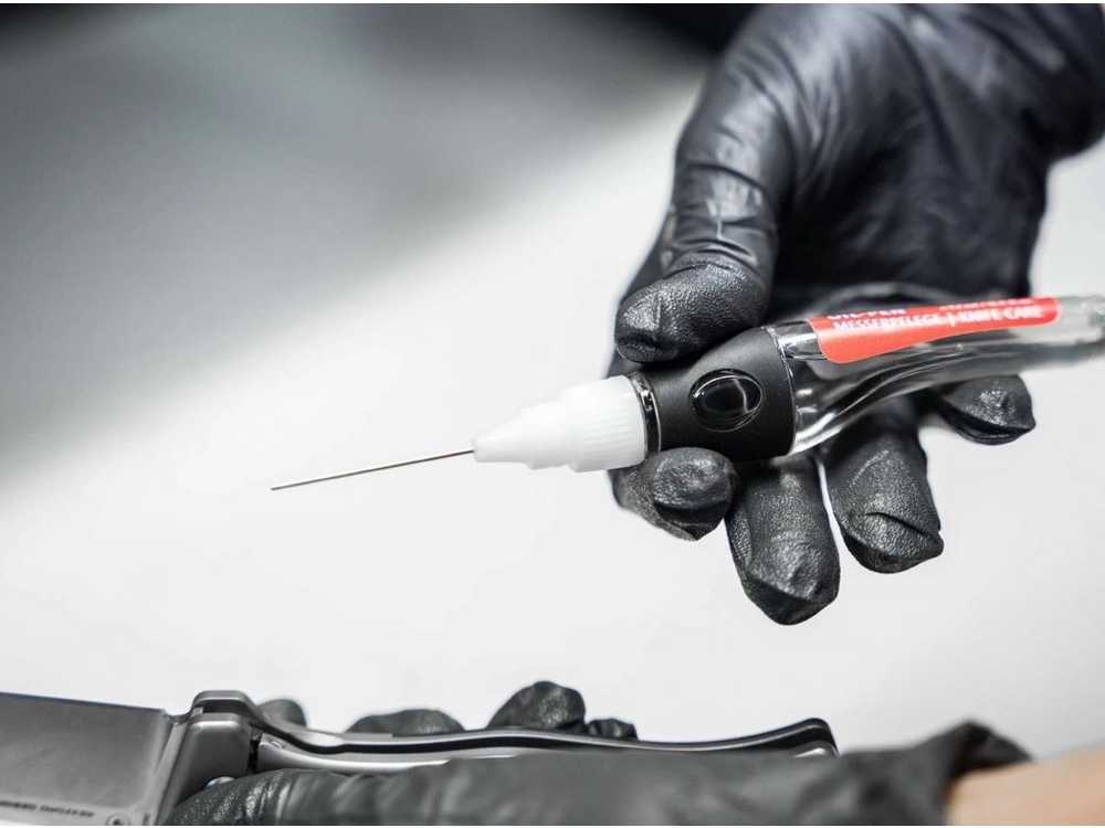 Böker Solingen Olejové pero pro péči o nože Oil Pen 2.0