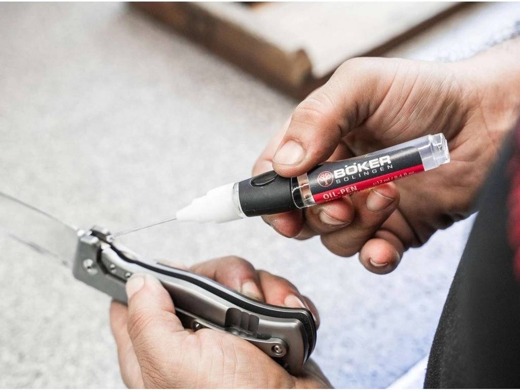 Böker Solingen Olejové pero pro péči o nože Oil Pen 2.0