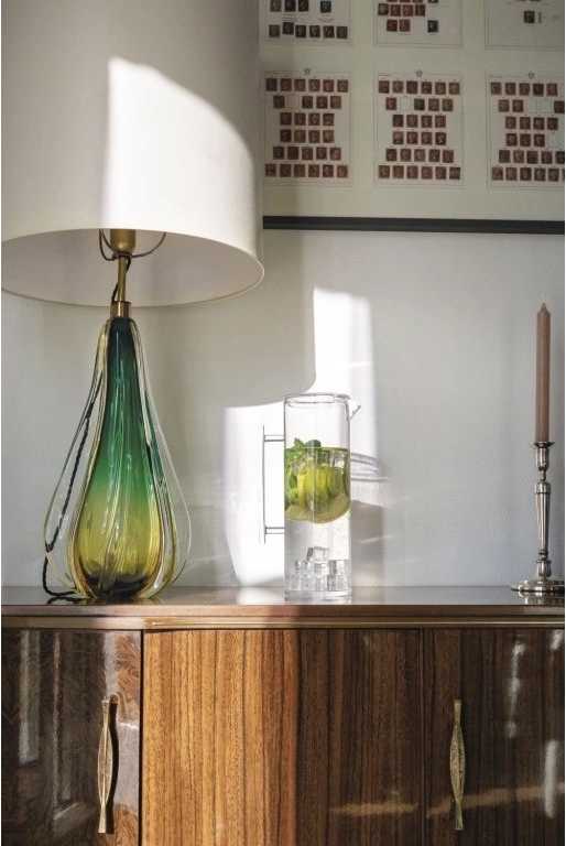 Guzzini Karafa na vodu s víkem 110 Icons 1,7 l transparentní