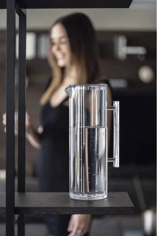 Guzzini Karafa na vodu s víkem 110 Icons 1,7 l transparentní