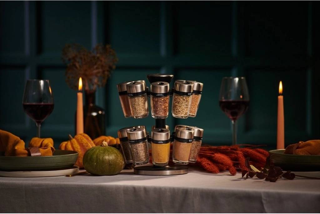 Cole & Mason Otočný stojan s kořenkami 8 ks