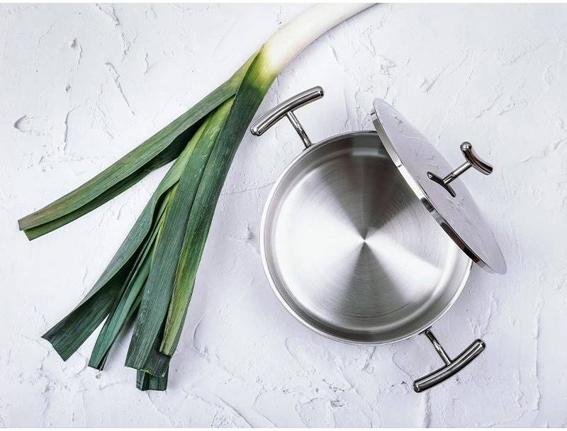 Silampos Hrnec Yumi s poklicí 11,1 l