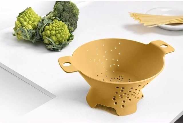 BlimPlus Cedník s podstavcem Cosmo Dark Desert