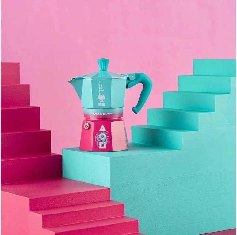 Bialetti Moka kávovar Moka Express Squid Game na 3 šálky