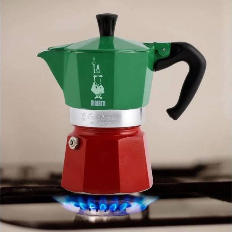 Bialetti Moka kávovar Moka Express Italia na 6 šálků