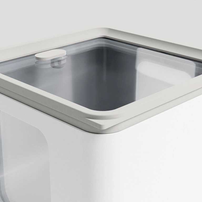 BlimPlus Krabička na jídlo PEEK BOX QUADRO Arctic White vel. M